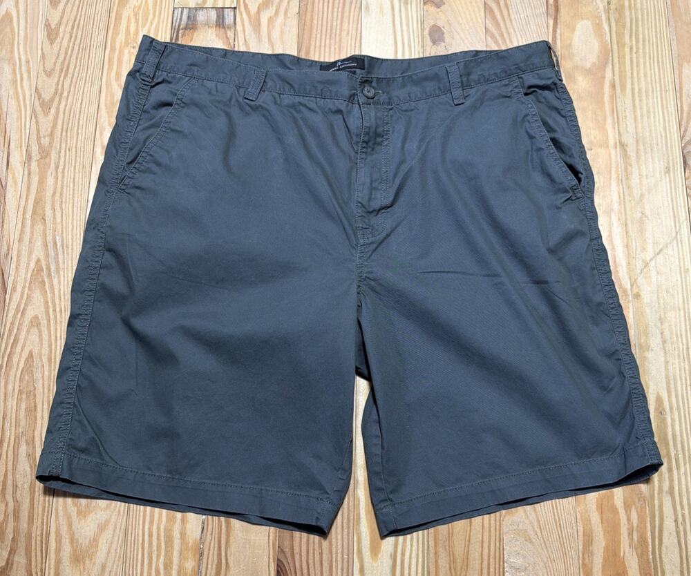 Men's Size 40 Marc Anthony Green Luxury Slim Fit Shorts